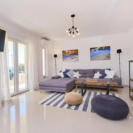 Villa Meacres Sea à Miholascica Extérieur photo