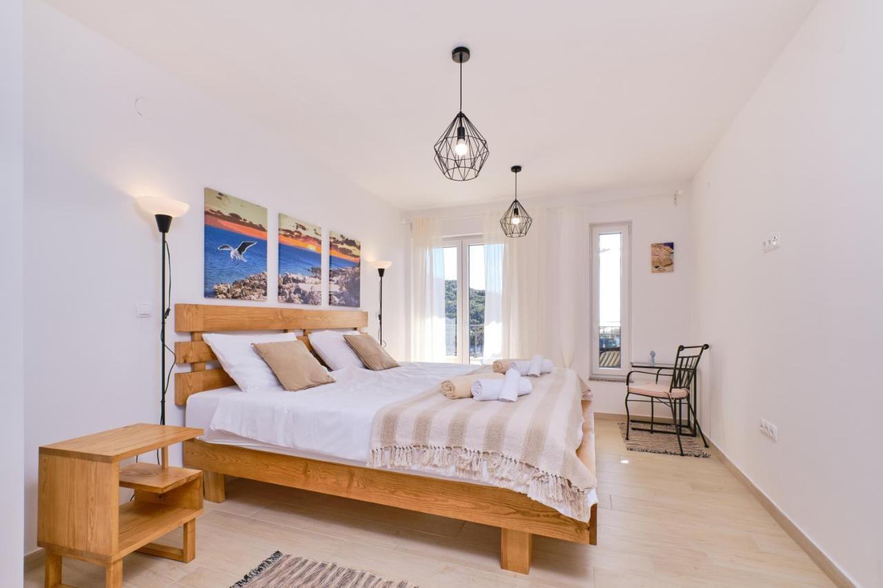 Villa Meacres Sea Miholascica